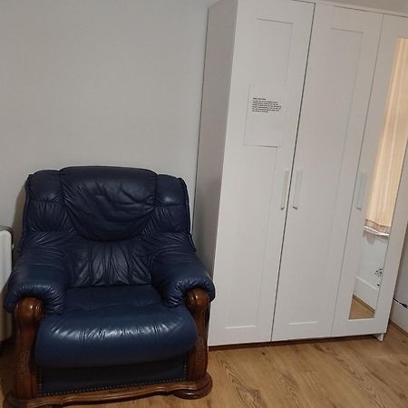 Cozy Rooms Or Entire Apartment In London, Fast Links To Central Buitenkant foto